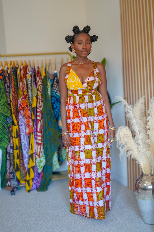 Àbẹ̀ké Maxi